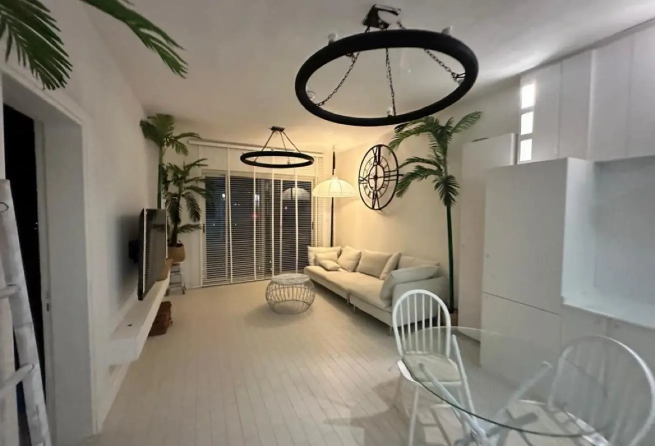 157793984 - Property Main Image