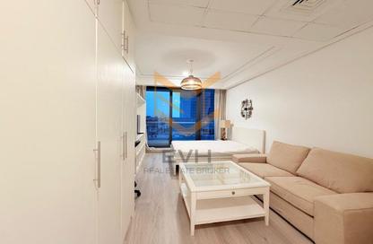 Apartment - Studio - 1 Bathroom for rent in Goldcrest Views 2 - JLT Cluster J - Jumeirah Lake Towers - Dubai