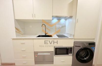Apartment - Studio - 1 Bathroom for rent in Goldcrest Views 2 - JLT Cluster J - Jumeirah Lake Towers - Dubai