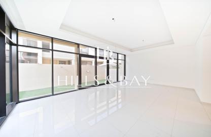 Villa - 3 - 5 for rent in Topanga - The Park Villas - Damac Hills - Dubai