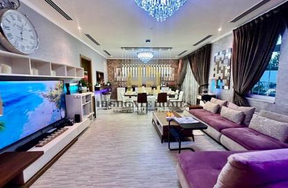 Villa - 5 Bedrooms - 6 Bathrooms for rent in Legacy Large - Legacy - Jumeirah Park - Dubai