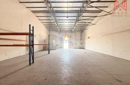Warehouse - Studio - 1 for rent in Ras Al Khor Industrial 2 - Ras Al Khor - Dubai
