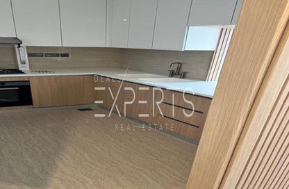 Apartment - 2 - 3 for rent in Reem Five - Shams Abu Dhabi - Al Reem Island - Abu Dhabi Apartment - 2 - 3 for rent in Reem Five - Shams Abu Dhabi - Al Reem Island - Abu Dhabi
