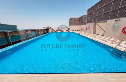 شقة - غرفة نوم - 2 حمامات للايجار في برج دوجا - شارع الشيخ زايد - دبي