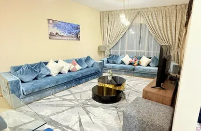 Apartment - 3 Bedrooms - 3 Bathrooms for rent in Beach Tower 1 - Al Khan Lagoon - Al Khan - Sharjah