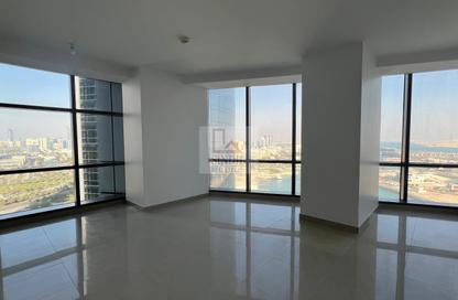Apartment - 1 Bedroom - 1 Bathroom for rent in Etihad Tower 2 - Etihad Towers - Corniche Road - Abu Dhabi