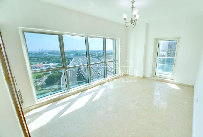 76565109 - Property Image 3