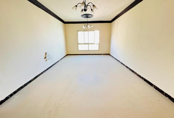 98709589 - Property Main Image