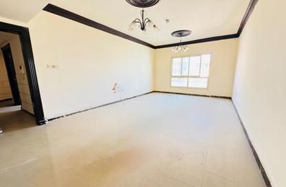 Apartment - 2 Bedrooms - 2 Bathrooms for rent in New Al Taawun Road - Al Taawun - Sharjah