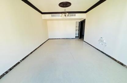 Apartment - 2 Bedrooms - 2 Bathrooms for rent in New Al Taawun Road - Al Taawun - Sharjah