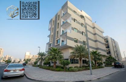 Whole Building - 7+ - 7+ for rent in Ajman Corniche Residences - Ajman Corniche Road - Ajman
