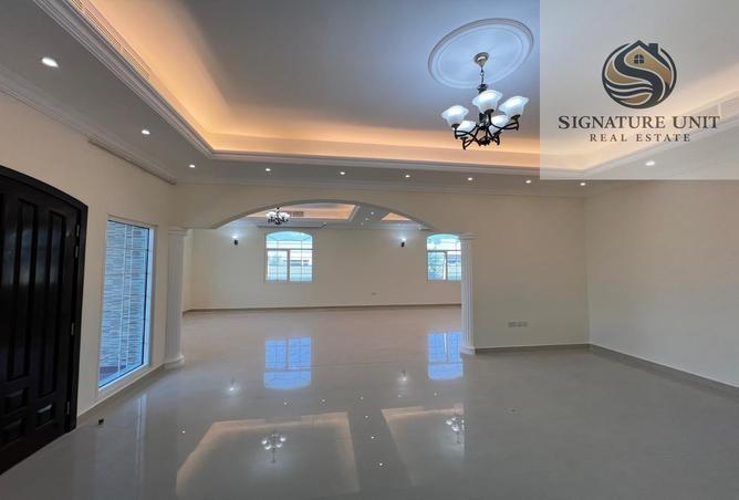 82389704 - Property Image 3