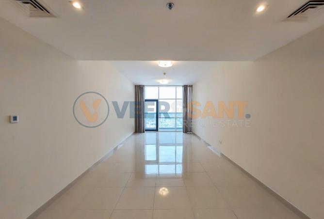 126100023 - Property Image 2