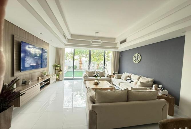 98251539 - Property Image 2
