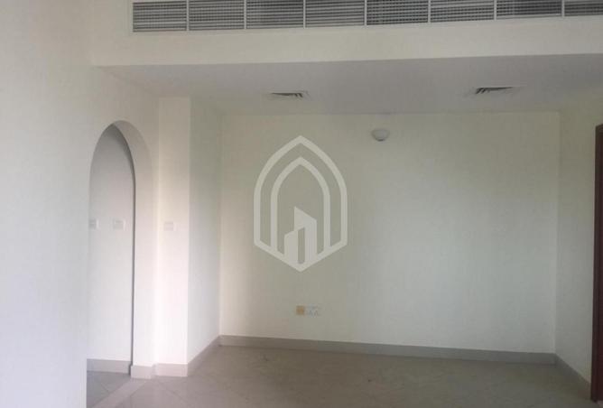 67823006 - Property Image 3