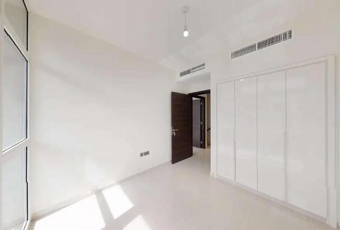 104675840 - Property Image 3