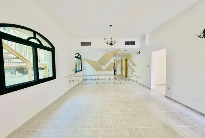 152401574 - Property Image 2