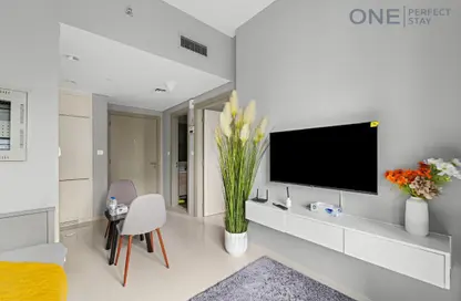 شقة - غرفة نوم - 1 حمام للايجار في برج زادا - الخليج التجاري - دبي