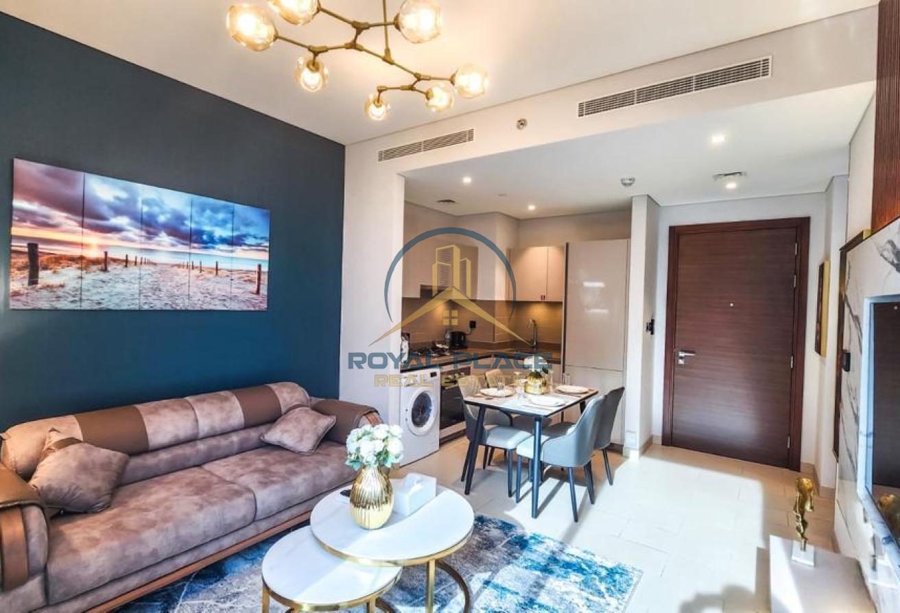 Elegant Fully Furnished 1BR | Spacious Layout photo 3