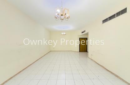 Apartment - 2 Bedrooms - 3 Bathrooms for rent in Wahat Al Nakheel - Al Mankhool - Bur Dubai - Dubai