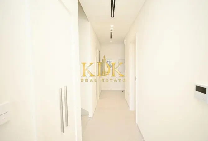 163699960 - Property Image 3