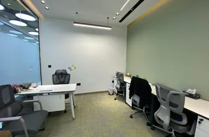 Office Space - Studio - 4 Bathrooms for rent in Health care City - Dubai Healthcare City - Bur Dubai - Dubai