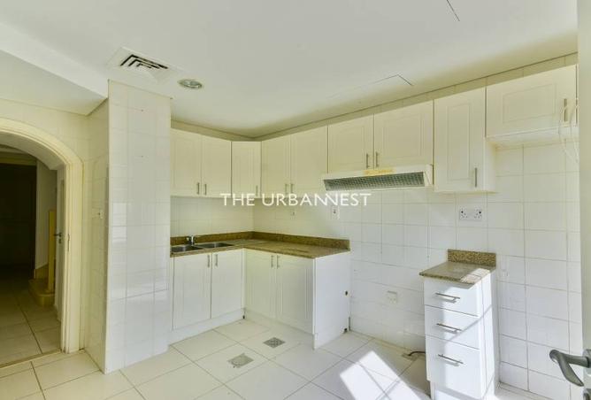 119032321 - Property Image 3