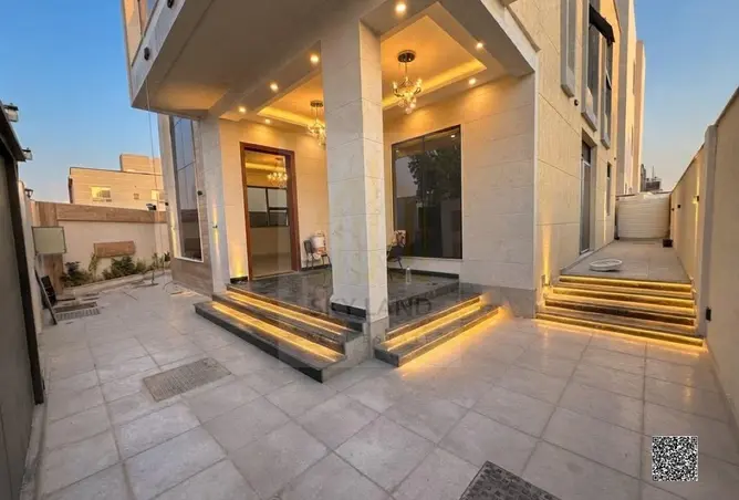 156486818 - Property Image 2