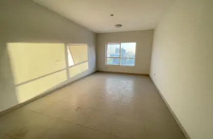 شقة - 2 غرف نوم - 3 حمامات للايجار في شارع التعاون الجديد - التعاون - الشارقة