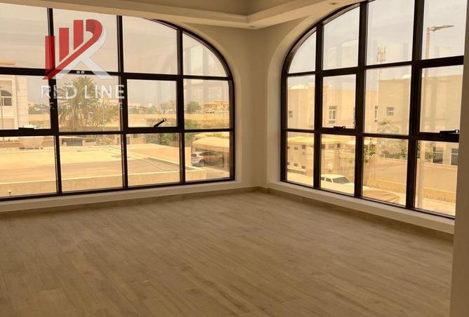 125640232 - Property Image 2