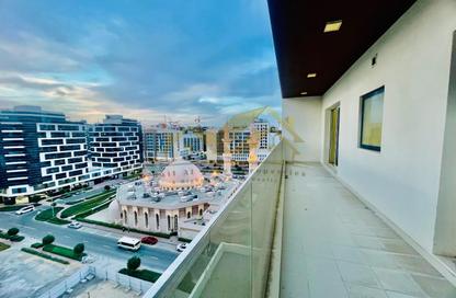 Apartment - 2 Bedrooms - 3 Bathrooms for rent in Jumeirah Garden City - Al Satwa - Dubai