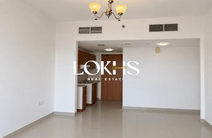 Apartment - Studio - 1 Bathroom for rent in Lakeside Tower B - Lakeside Residence - Dubai Production City (IMPZ) - Dubai