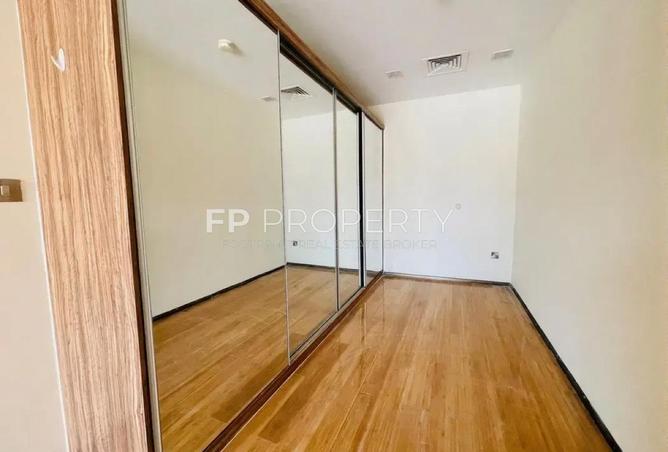 105960563 - Property Image 2