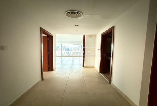 68663196 - Property Image 3