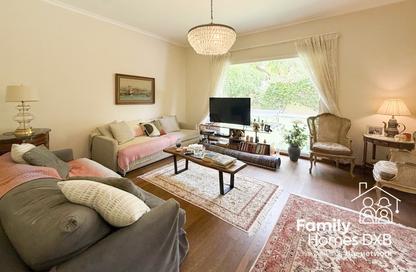 Villa - 3 Bedrooms - 4 Bathrooms for rent in Meadows 9 - Meadows - Dubai