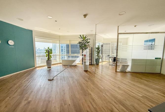 56939261 - Property Image 3