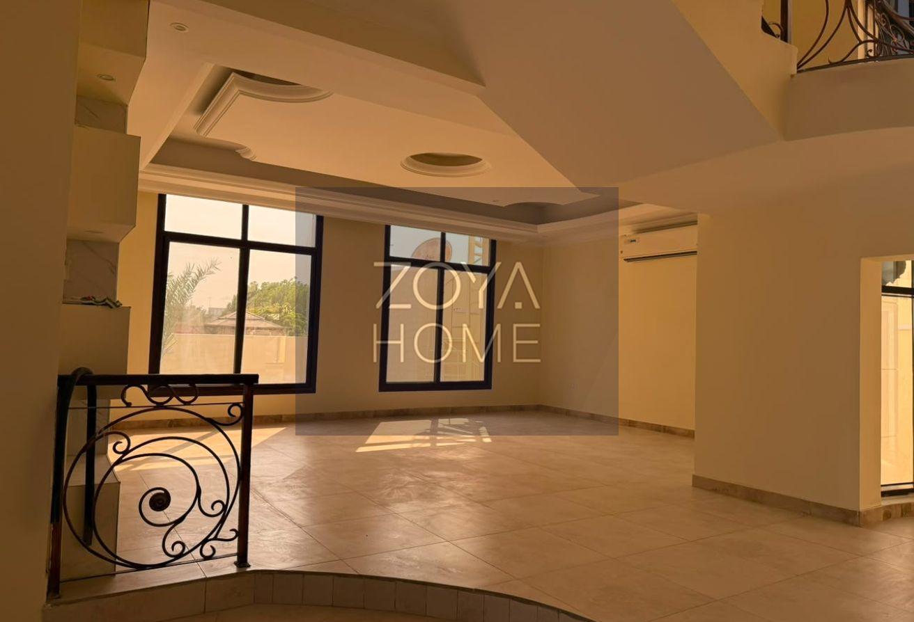 Elegant 4BR Villa | Spacious | Prime Location photo 6