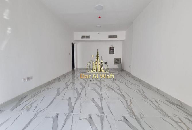 16012086 - صورة العقار 3