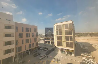 شقة - غرفة نوم - 2 حمامات للايجار في سراب 2 - الجادة - الشارقة