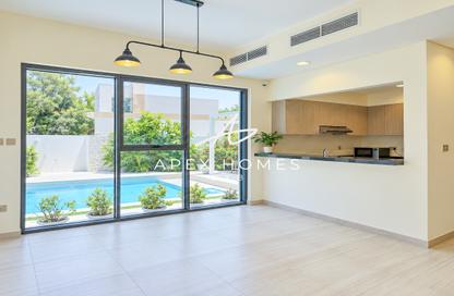 Townhouse - 4 - 4 for sale in Park Residence 1 - Park Residences - Damac Hills - Dubai