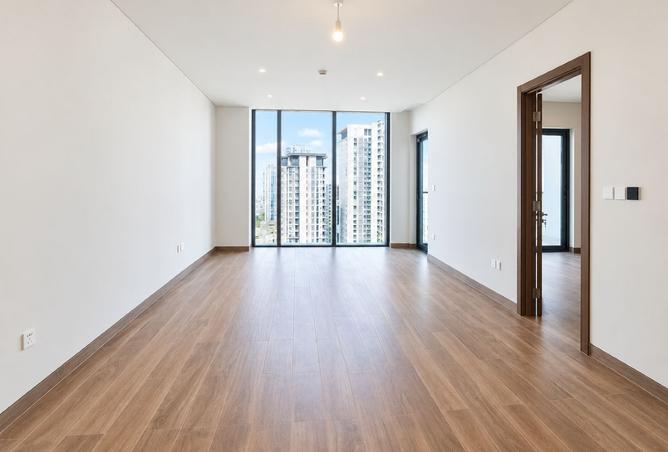 Luxury 1BR | High Floor I Stunning View photo 2
