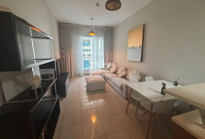 156911384 - Property Image 2