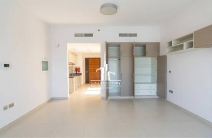 Apartment - Studio - 1 Bathroom for rent in Al Waleed Garden 2 - Al Waleed Garden - Al Jaddaf - Dubai