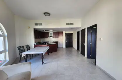 شقة - غرفة نوم - 2 حمامات للبيع في ميد 85 - طراز البحر المتوسط - ديسكفري جاردنز - دبي