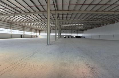 Warehouse - Studio for rent in Saih Shuaib 4 - Dubai Industrial City - Dubai
