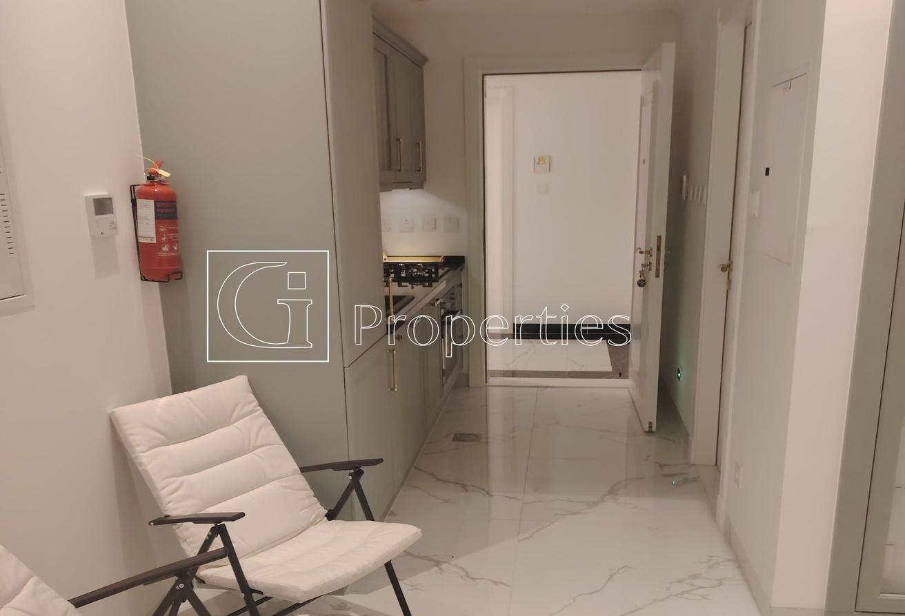 Furnished Studio | Boulevard View | Up to 12 Chqs photo 4