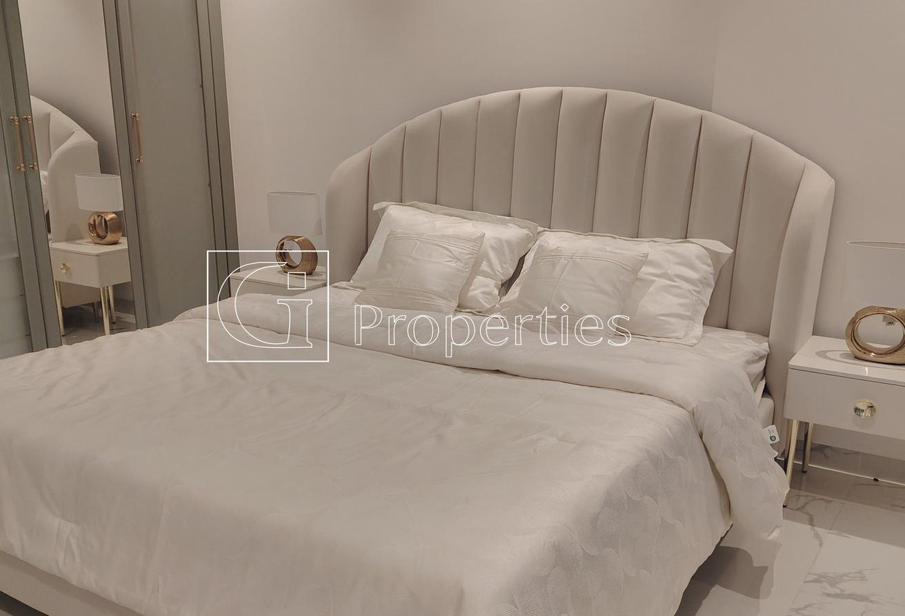 Furnished Studio | Boulevard View | Up to 12 Chqs photo 5