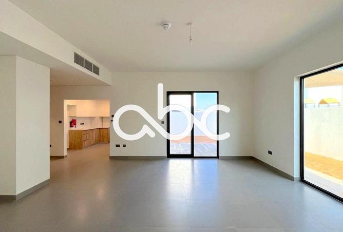 74620109 - Property Image 2