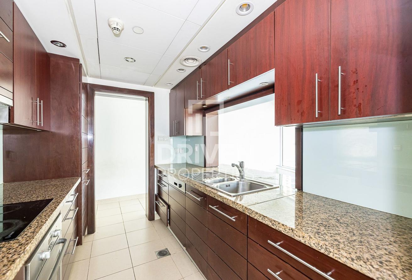 Low Floor | Modern Layout | Ready to Move In photo 8