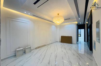 Villa - 5 - 7 for sale in Al Zaheya Gardens - Al Zahya - Ajman